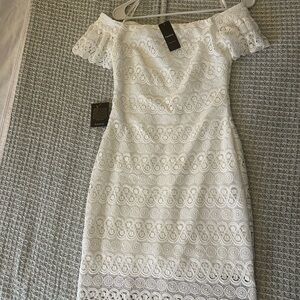 Bebe Elegant White Lace Off-Shoulder Midi Dress Size 2 NWT